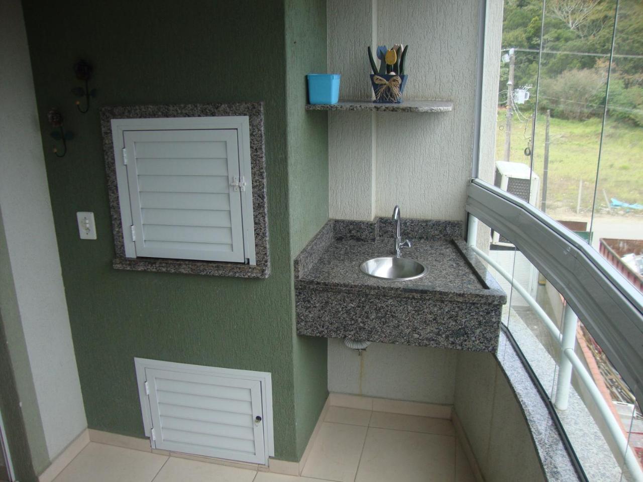 Apartamento Aluguel Temporada บอมบินญัส ภายนอก รูปภาพ