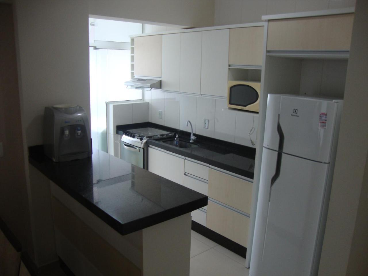 Apartamento Aluguel Temporada บอมบินญัส ภายนอก รูปภาพ