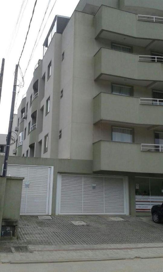 Apartamento Aluguel Temporada บอมบินญัส ภายนอก รูปภาพ